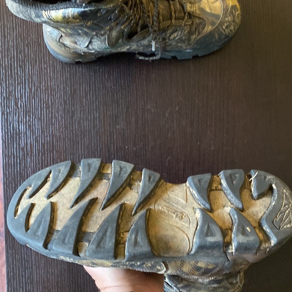 Danner Kesstrel goretex hunting boot size 12D in Mossy Oak breakup Camo. - Picture 4 of 6